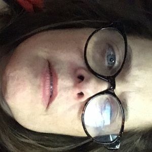 Meet your Posher, Joy